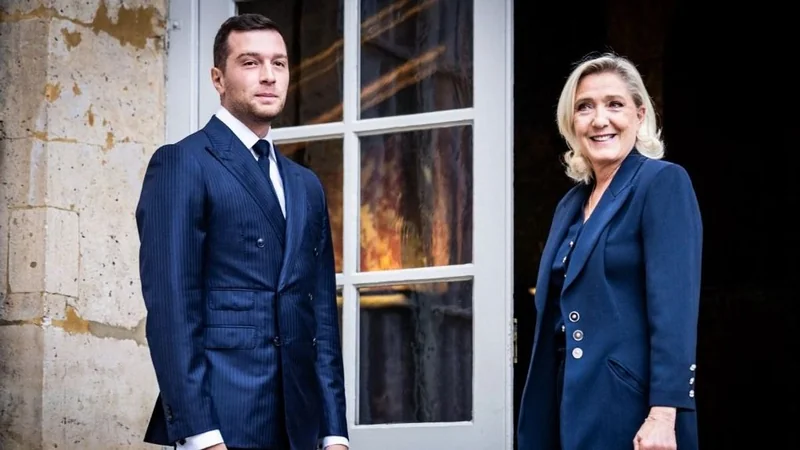 Le Pen sorsa a bíróság kezében van, Bardella készen áll