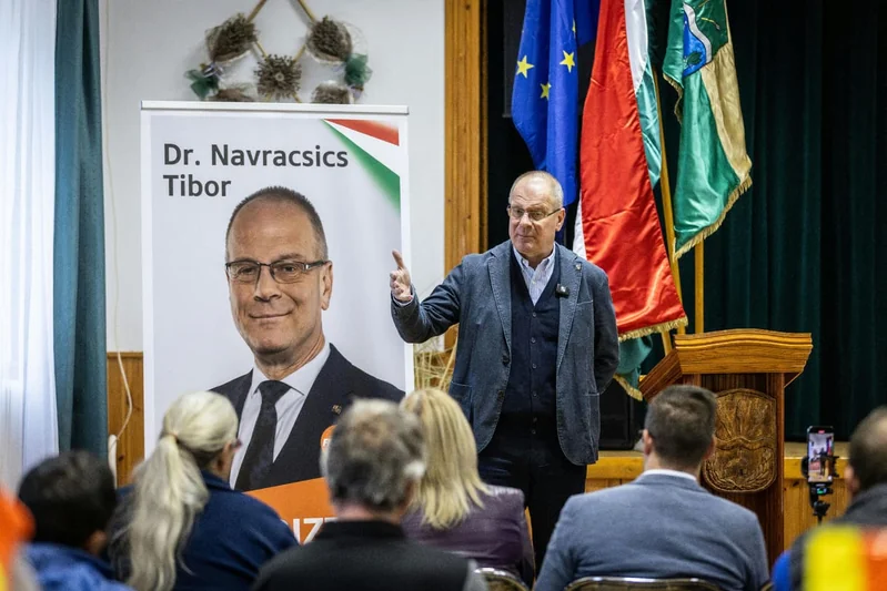 Navracsics Tibor otthagyja a politikát